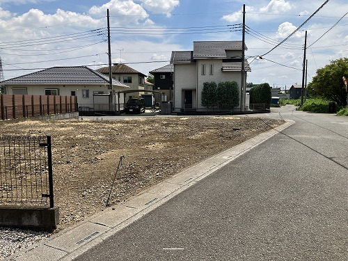 前面道路含む現地写真