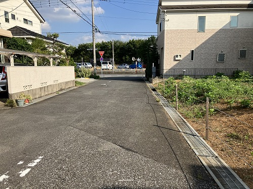 前面道路含む現地写真