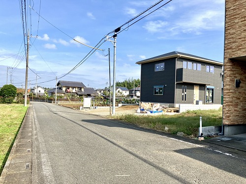 前面道路含む現地写真