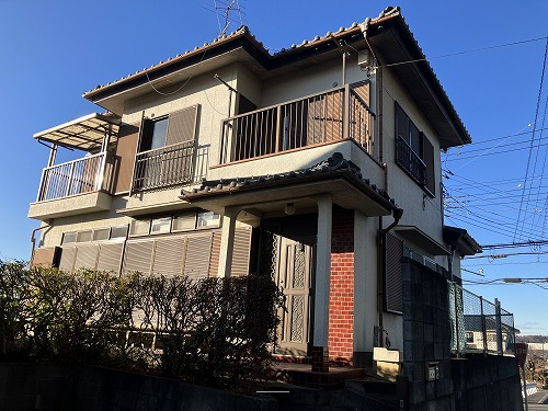坂戸駅 徒歩1分 バス17分構造:木造土地面積:175.71平米 ( 53.15坪 ) 建物面積:115.09平米 ( 34.81坪 )