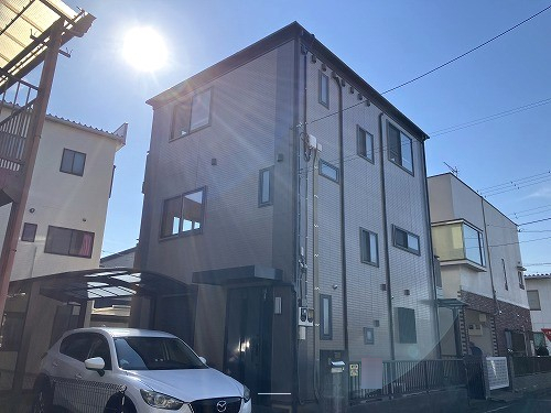坂戸駅 徒歩10分 構造:木造土地面積:123.02平米 ( 37.21坪 ) 建物面積:119.22平米 ( 36.06坪 )
