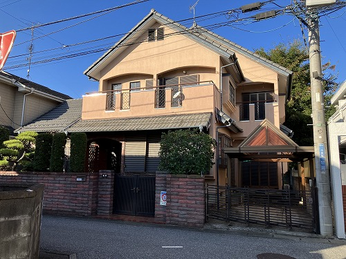 坂戸駅 徒歩12分 構造:木造土地面積:169.93平米 ( 51.4坪 ) 建物面積:116.5平米 ( 35.24坪 )