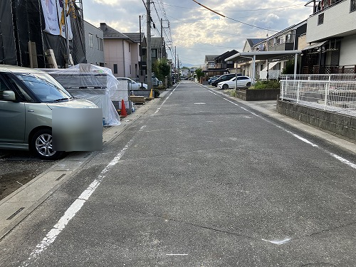 建築途中