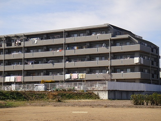 マンション外観