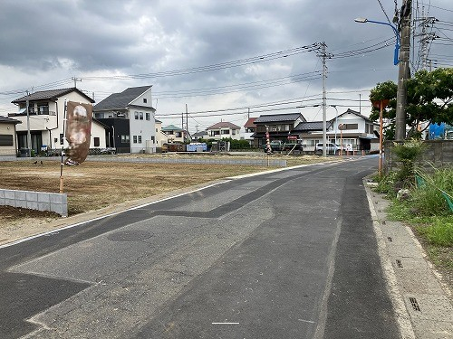 前面道路含む現地写真