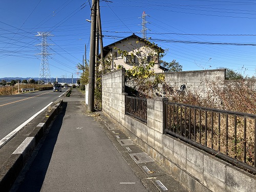 前面道路含む現地写真